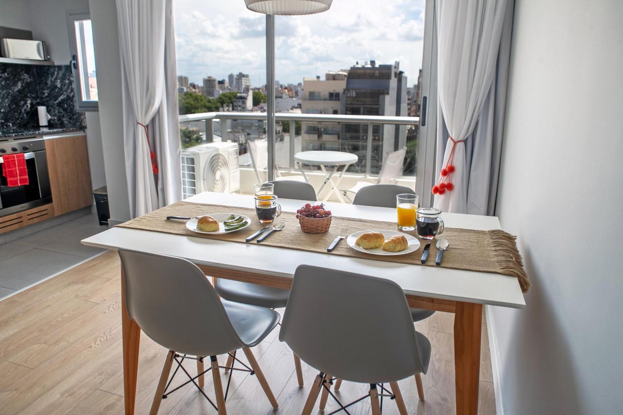 Apartamento Almagro Amplio Y Luminoso Departamento 1 A Pasos Del Hospital -g7- *